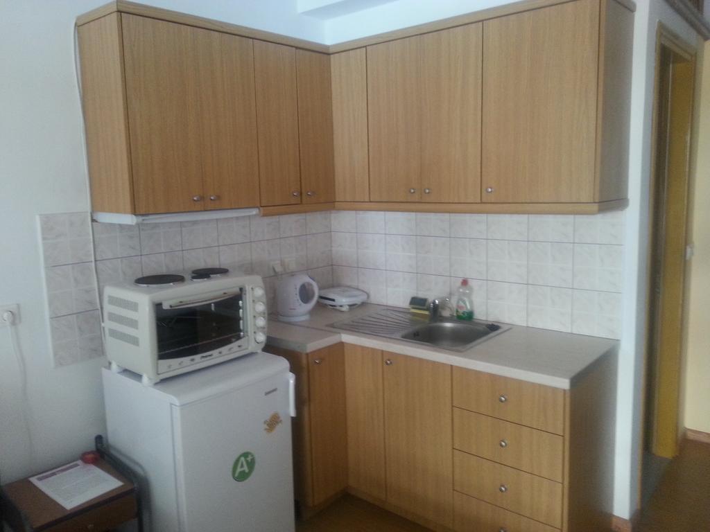 Alykes 4 Seasons Apartment Стая снимка